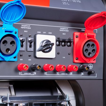 Бензиновый генератор FUBAG BS 8500 XD ES DUPLEX для одно и трехфазного режимов работы Бензиновый генератор FUBAG BS 8500 XD ES DUPLEX для одно и трехфазного режимов работы в Петрозаводске фото