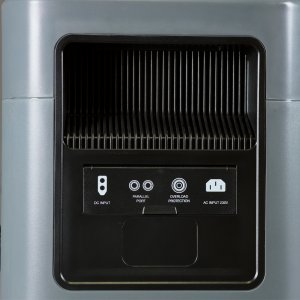 Портативная электростанция FUBAG AS 4800i (аккумулятор LiFePO4) в Петрозаводске фото